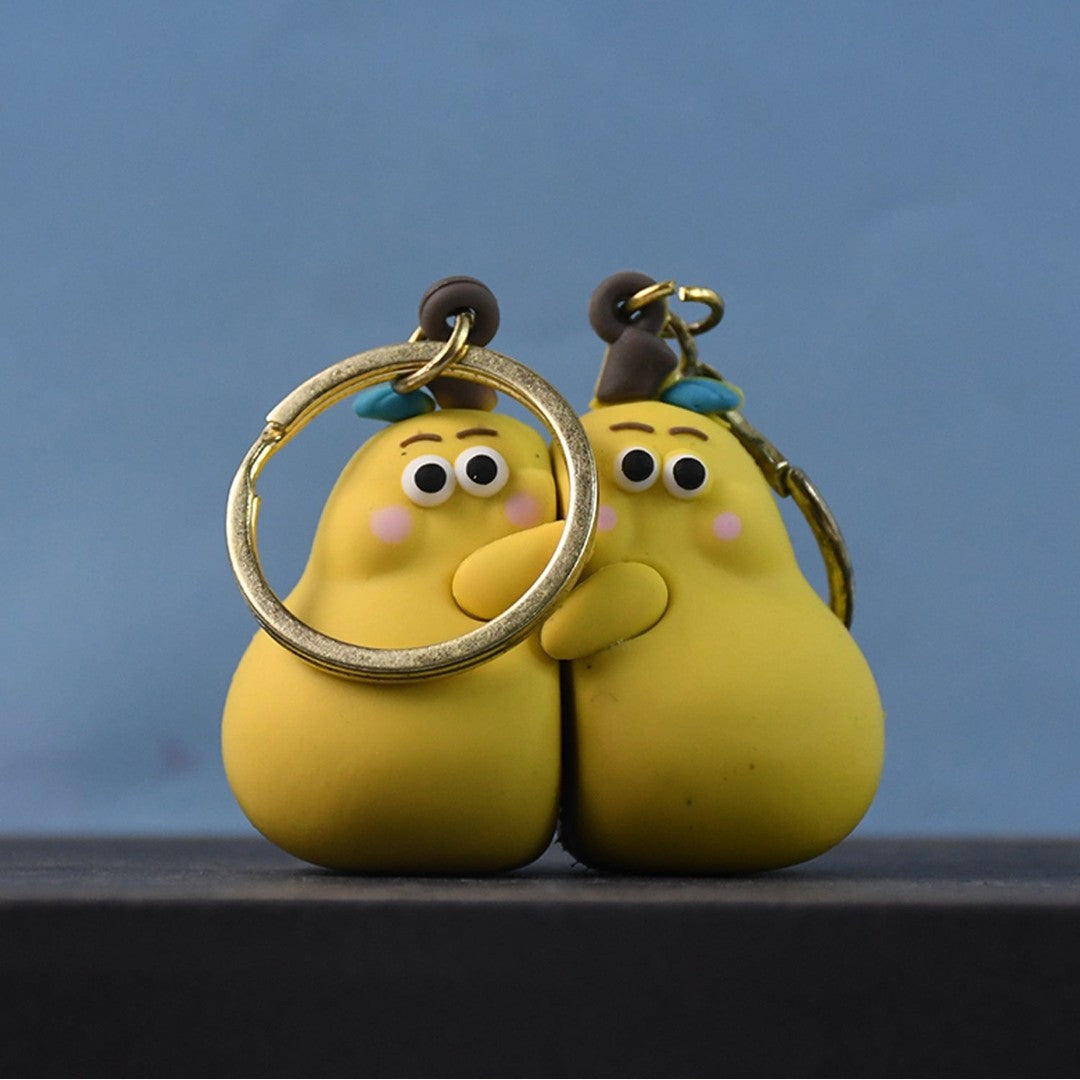 2-in-1 Cute Cartoon Couple Hugging Keychain Set – Soft Rubber Pair Keychains for Couples, Friends & Gifts