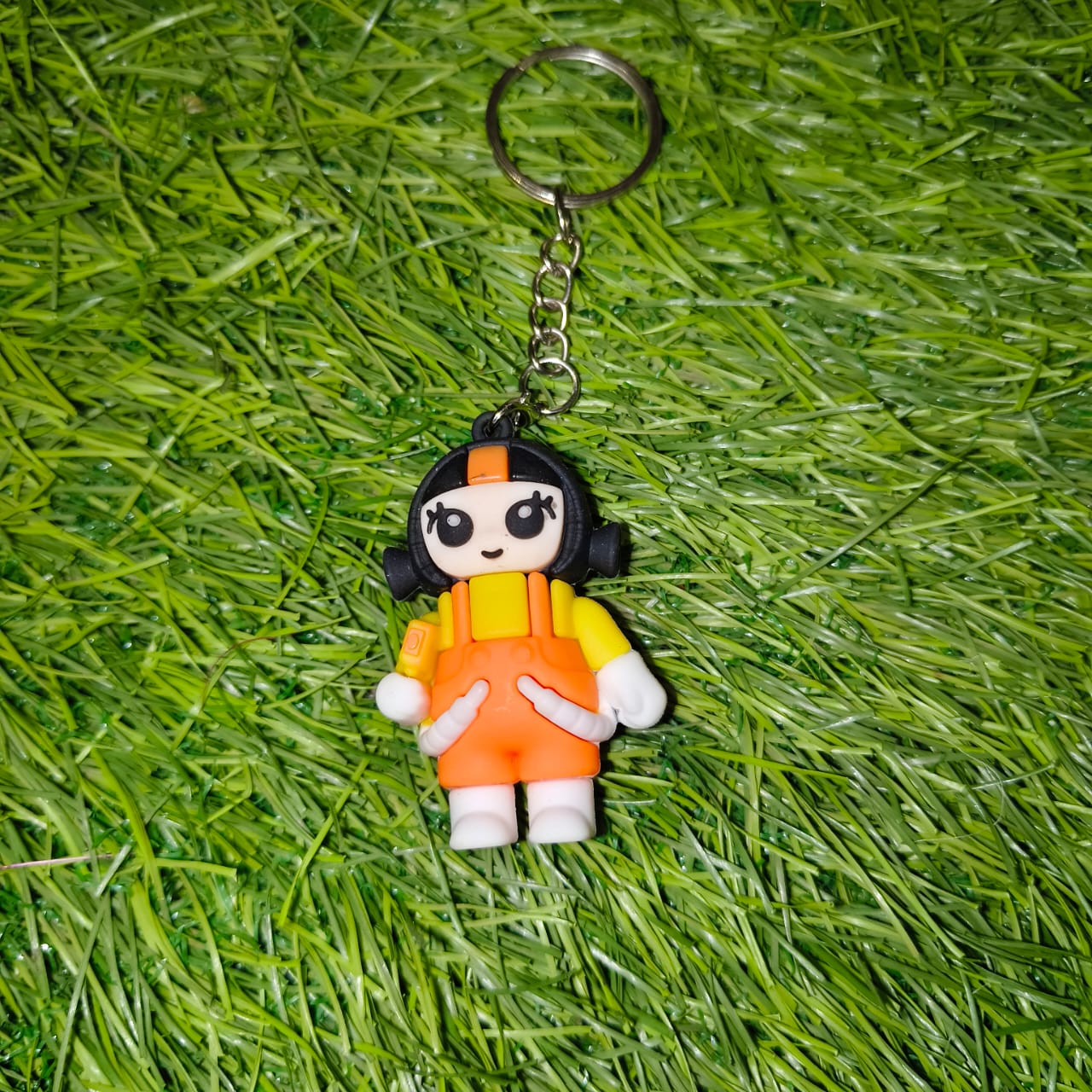 Cute Character-Themed Soft Silicone Keychain with Metal Ring & Chain (Random Design, 1 Pc)